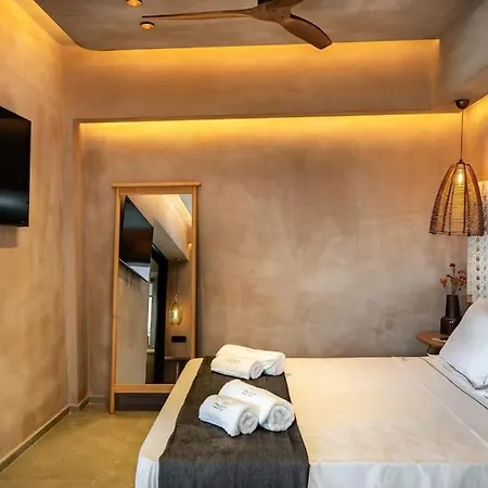 Villa Paragon 1 *